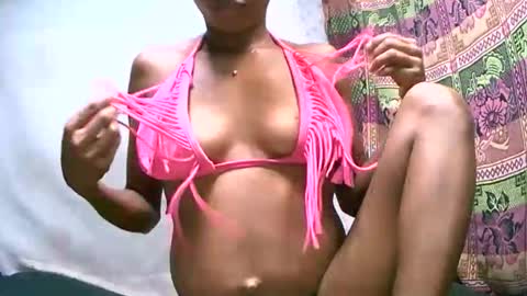 Snapshot of crushlove069 chatting on 02.27.26 crushlove069 online show from 02.27.26