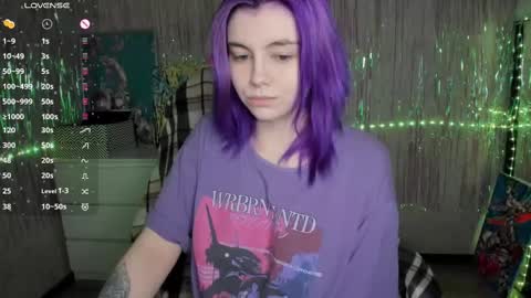 Snapshot of cryptobjgirlv2 chatting on 03.07.25 Lilith online show from 03.07.25