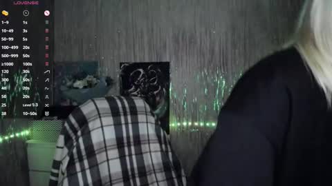 Snapshot of cryptobjgirlv2 chatting on 10.24.25 Lilith online show from 10.24.25