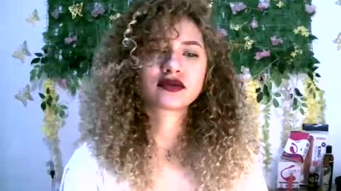 Snapshot of crysrus chatting on 02.22.26 crysrus online show from 02.22.26