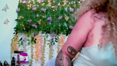 Snapshot of crysrus chatting on 03.01.26 crysrus online show from 03.01.26