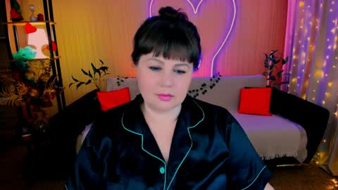 Anna online show from 04.10.26