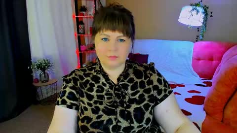 Snapshot of crystaalstaar chatting on 05.28.26 Anna online show from 05.28.26