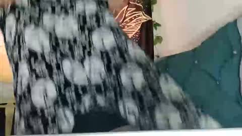 Snapshot of crystal_669 chatting on 10.21.25 carol online show from 10.21.25