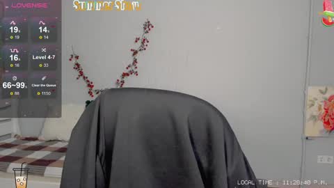 Snapshot of crystal__chris chatting on 01.24.25 Chris online show from 01.24.25