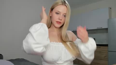 Cassie control  domi and lush  in private for free online show from 12.07.24