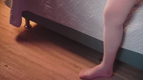 Snapshot of crystal_gilton chatting on 12.21.25 crystal_gilton online show from 12.21.25