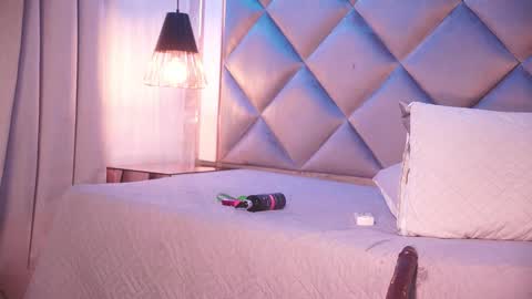 crystal_gilton online show from 03.11.26