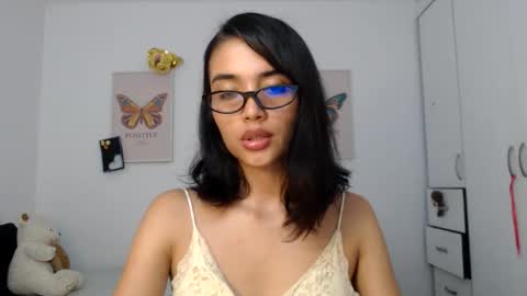 Snapshot of crystal_grilx chatting on 06.10.26 crystal_grilx online show from 06.10.26