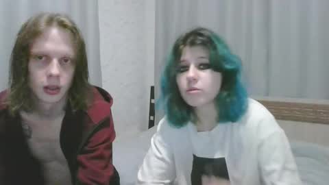 Snapshot of crystal_porn_love chatting on 01.07.25 Crystal and Marcl online show from 01.07.25