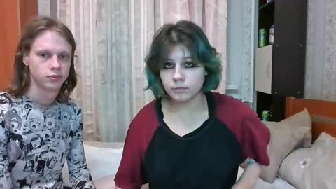 Snapshot of crystal_porn_love chatting on 02.13.25 Crystal and Marcl online show from 02.13.25