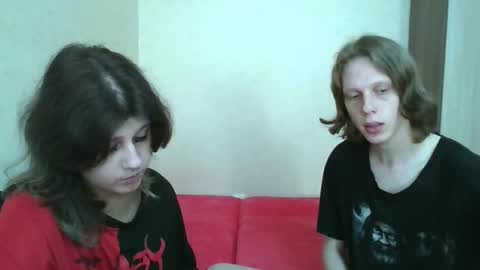 Snapshot of crystal_porn_love chatting on 09.24.25 Crystal and Marcl online show from 09.24.25