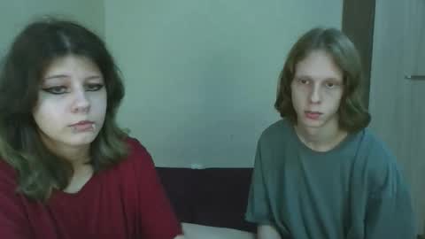 Snapshot of crystal_porn_love chatting on 10.28.25 Crystal and Marcl online show from 10.28.25