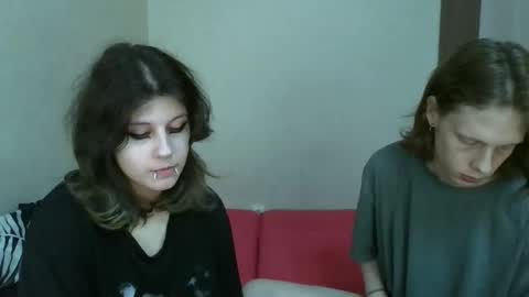 Snapshot of crystal_porn_love chatting on 11.05.25 Crystal and Marcl online show from 11.05.25