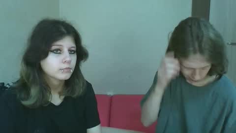 Snapshot of crystal_porn_love chatting on 11.08.25 Crystal and Marcl online show from 11.08.25