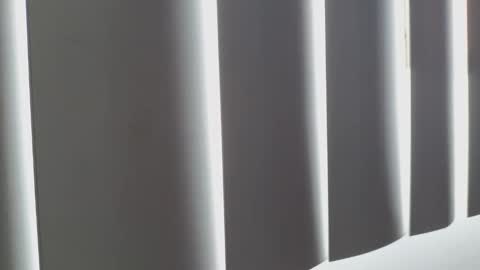 Crystal Blaze online show from 10.20.25