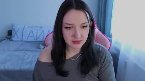 Snapshot of crystalblaze_ chatting on 02.04.26 Grace online show from 02.04.26