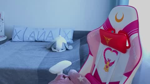 Snapshot of crystalblaze_ chatting on 02.13.26 Grace online show from 02.13.26