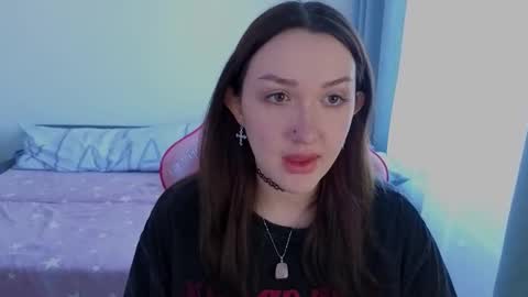 Snapshot of crystalblaze_ chatting on 03.06.26 Grace online show from 03.06.26