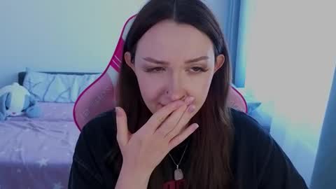 Snapshot of crystalblaze_ chatting on 03.15.26 Grace online show from 03.15.26