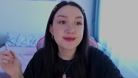 Snapshot of crystalblaze_ chatting on 03.17.26 Grace online show from 03.17.26