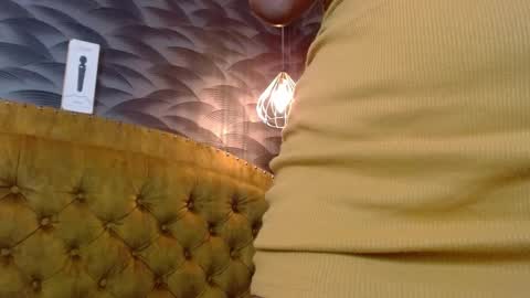 Crystal online show from 10.10.25