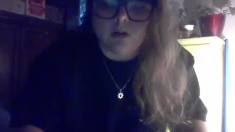 Herekittykitty69 online show from 02.15.25