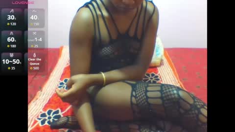 Snapshot of crystallgem chatting on 07.17.26 crystallgem online show from 07.17.26