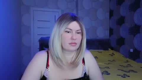 CrystalllEyes online show from 10.20.25