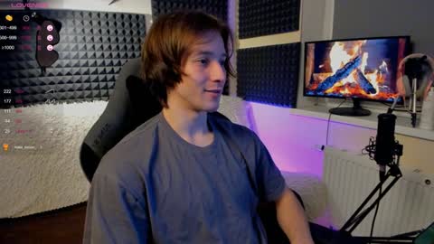 Snapshot of crystallora chatting on 12.18.24 Crys online show from 12.18.24