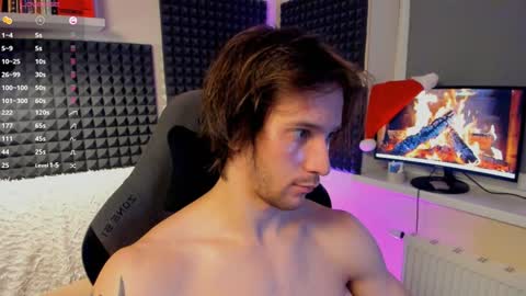 Snapshot of crystallora chatting on 12.26.24 Crys online show from 12.26.24