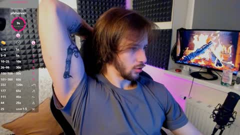 Snapshot of crystallora chatting on 01.25.25 Crys online show from 01.25.25