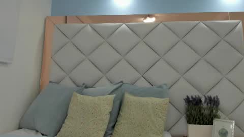 Crystal online show from 04.13.26