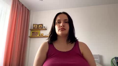 Snapshot of crystatragesser chatting on 06.23.26 Bett online show from 06.23.26