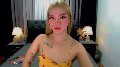 bea takashi  online show from 04.10.26