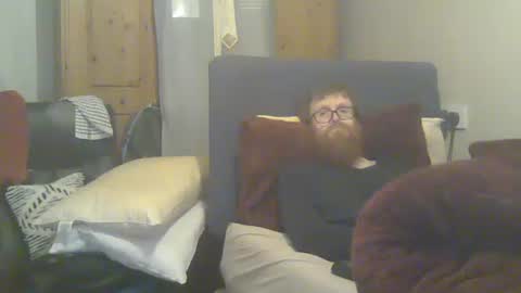 Snapshot of cs014g8493 chatting on 05.07.26 chris online show from 05.07.26