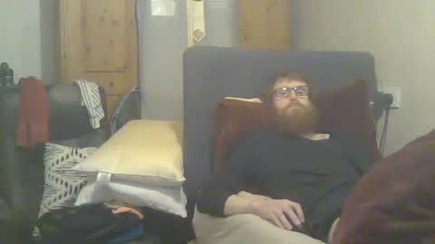 Snapshot of cs014g8493 chatting on 05.10.26 chris online show from 05.10.26