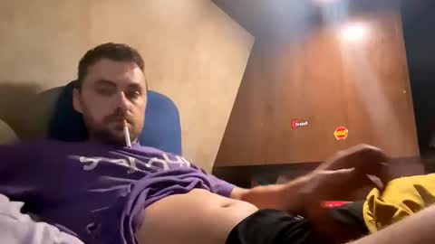 csmiffins online show from 11.22.25