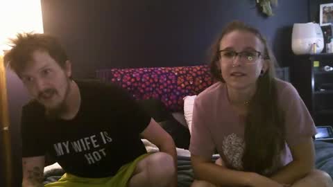 Snapshot of ctn4483 chatting on 10.20.25 CTN4483 online show from 10.20.25