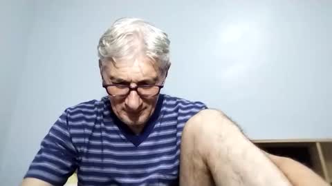 BIG UNCUT HARD COCK online show from 09.20.25