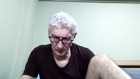 Snapshot of cucaio18 chatting on 11.03.25 BIG UNCUT HARD COCK online show from 11.03.25