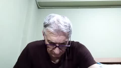 Snapshot of cucaio18 chatting on 11.08.25 BIG UNCUT HARD COCK online show from 11.08.25