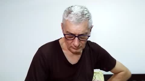 Snapshot of cucaio18 chatting on 03.01.26 BIG UNCUT HARD COCK online show from 03.01.26