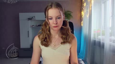 Snapshot of cuddle_kitten chatting on 03.02.25 Alexia online show from 03.02.25