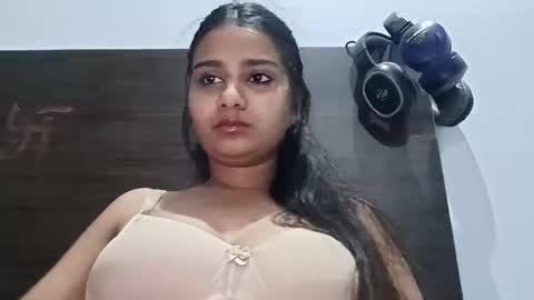 cuddlemuffins online show from 04.13.26