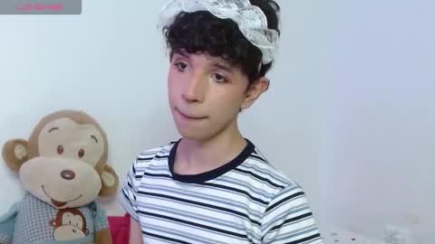 Cuddly online show from 11.28.25