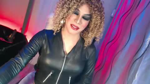 Snapshot of cum_4youbaby chatting on 04.21.26 CUMMELA SLUTI online show from 04.21.26