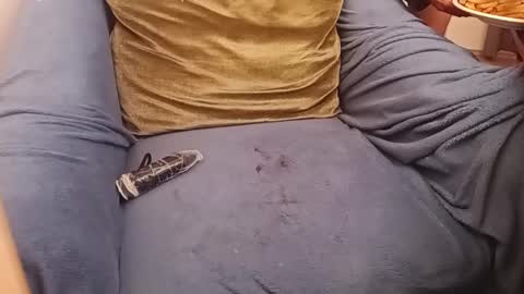 Snapshot of cum_boy84 chatting on 02.13.25 cum_boy84 online show from 02.13.25