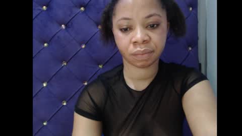 Snapshot of cum_chocochata chatting on 11.09.25 Nancy online show from 11.09.25