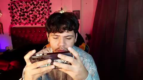 Snapshot of cum_park chatting on 02.22.25 DAVID online show from 02.22.25